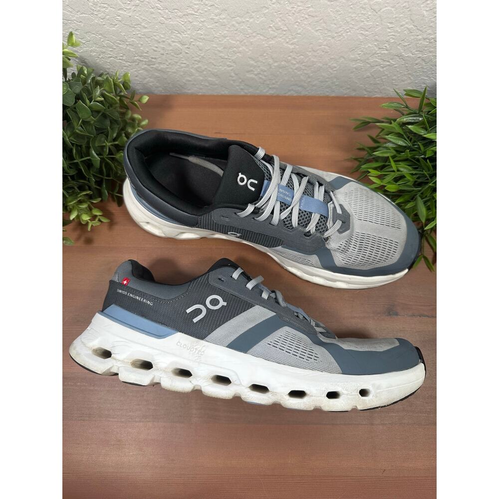 On Men's Cloudrunner 2 Running Shoes Size 9.5